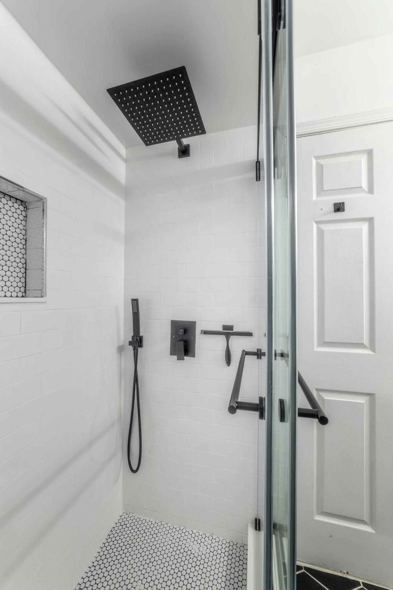 Appartement Huge 3br Urban Gem Just 3 Miles To Nyc Free Parking